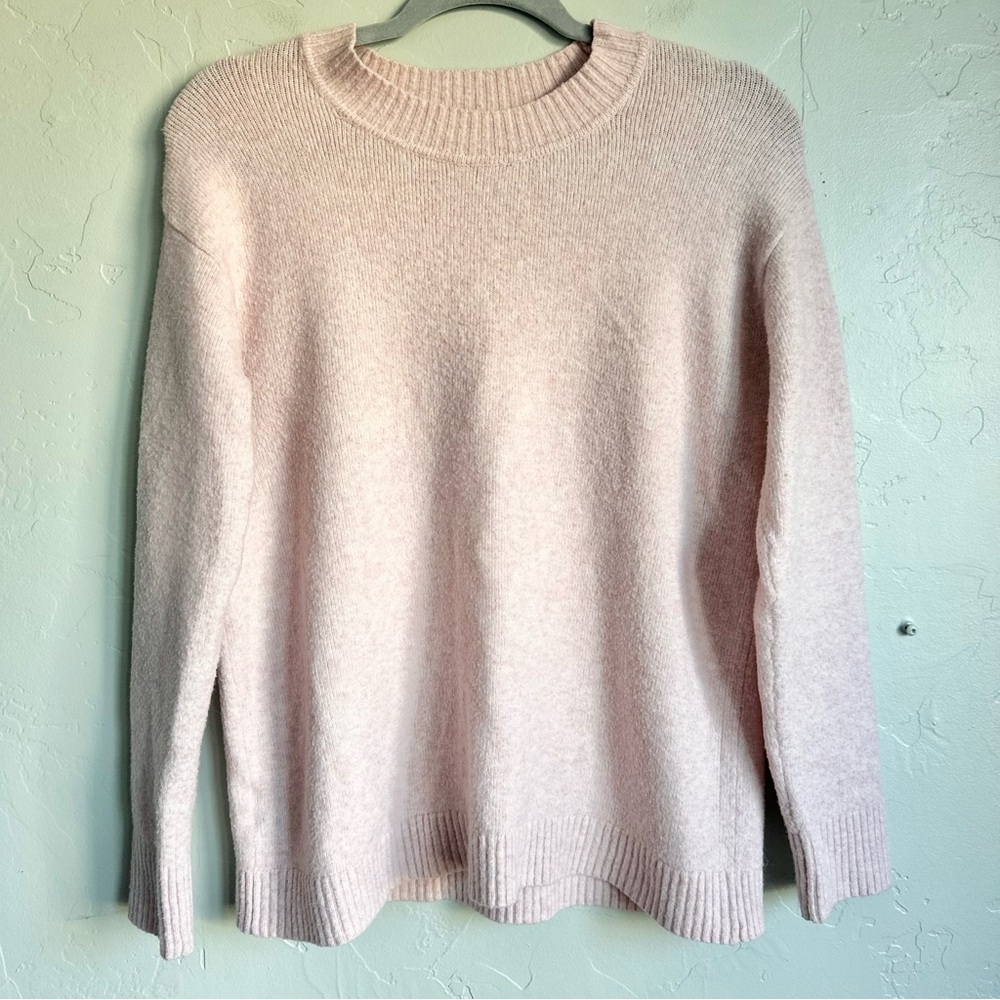 LOFT‎ Women’s Light Pink Wool Blend Sweater Size Medium EUC